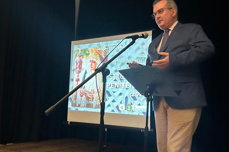 Presentación de la revista 'Estación de Penitencia' en Puente Genil