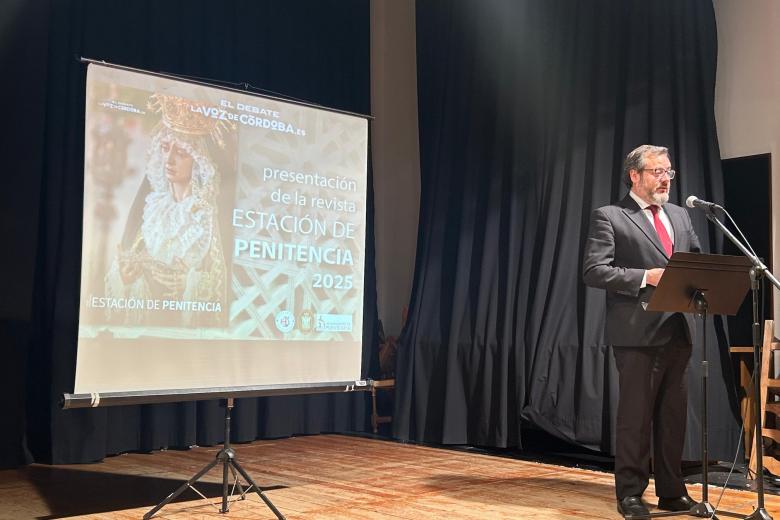 Presentación de la revista 'Estación de Penitencia' en Puente Genil