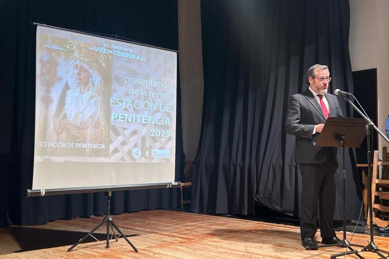 Presentación de la revista 'Estación de Penitencia' en Puente Genil