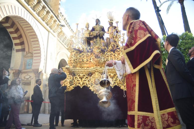 La Merced y la Estrella regresan a casa