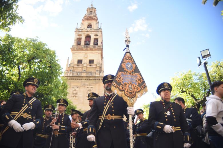 La Merced y la Estrella regresan a casa
