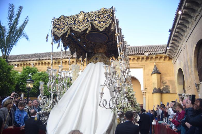 La Merced y la Estrella regresan a casa