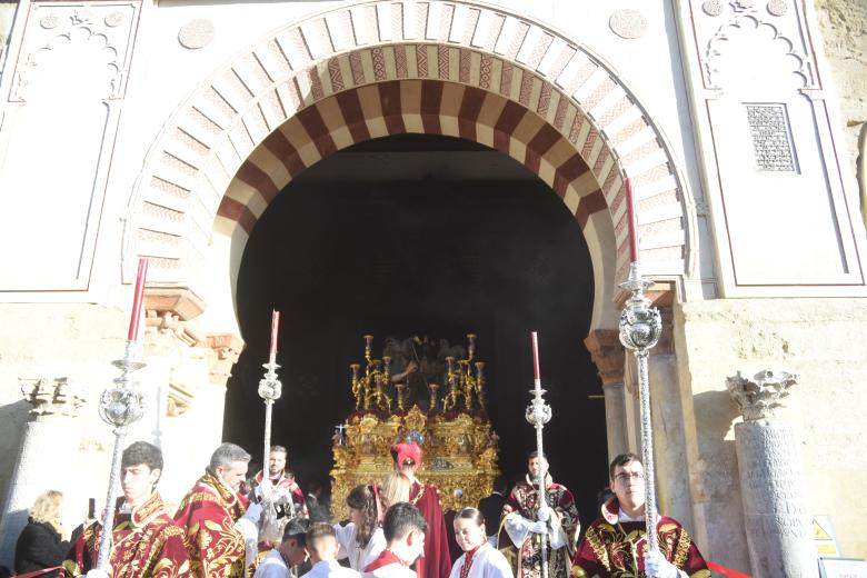 La Merced y la Estrella regresan a casa