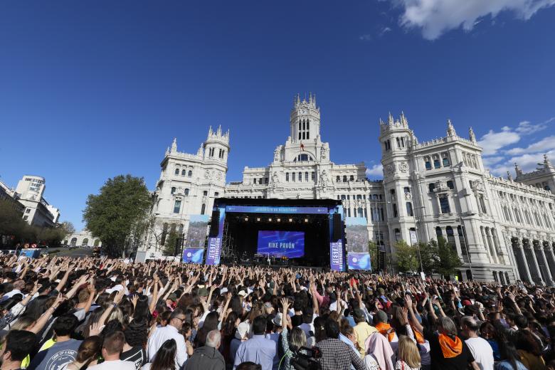 Miles de personas han acudido este sábado a la III Fiesta de la Resurrección, convocada por la ACdP