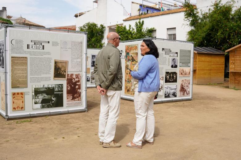 Inauguración de la exposición `Julio Romero de Torres, lejos del tópico´ en el Cine Delicias de Córdoba