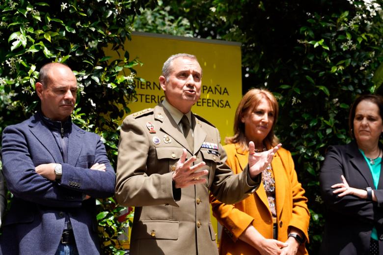 Inauguración del patio cordobés de la Subdelegación de Defensa de Córdoba