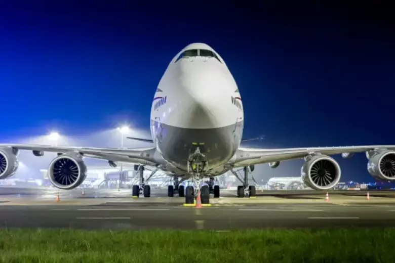 El jumbo jet 747-8i de Qatar conocido como Palacio Volador