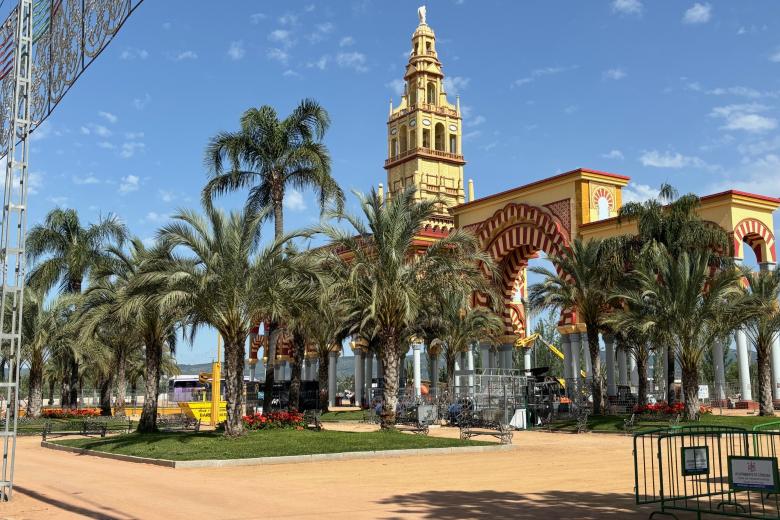 Montaje Feria Córdoba 2025 El Arenal SADECO PORTADA CASETAS