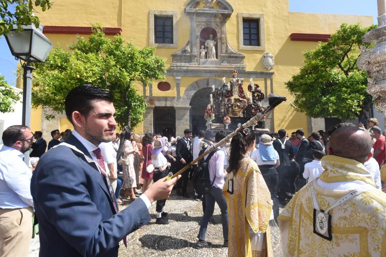 La procesión del Niño Jesús de Praga, en imágenes