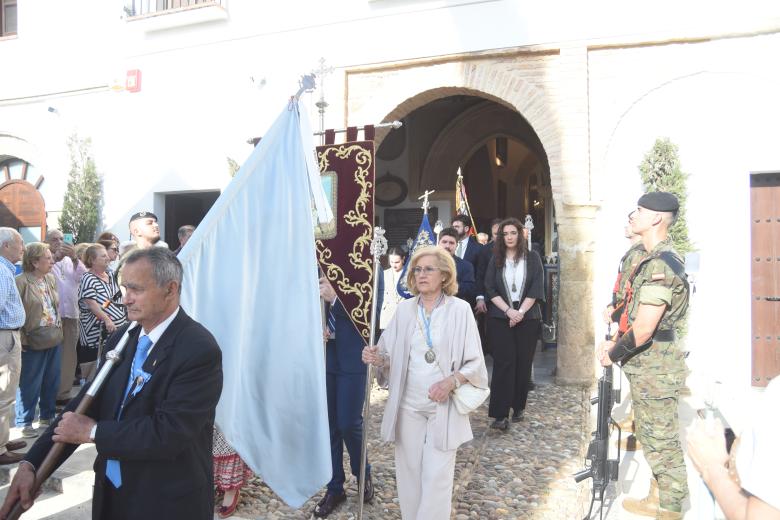 La procesión de la Virgen de Linares, en imágenes