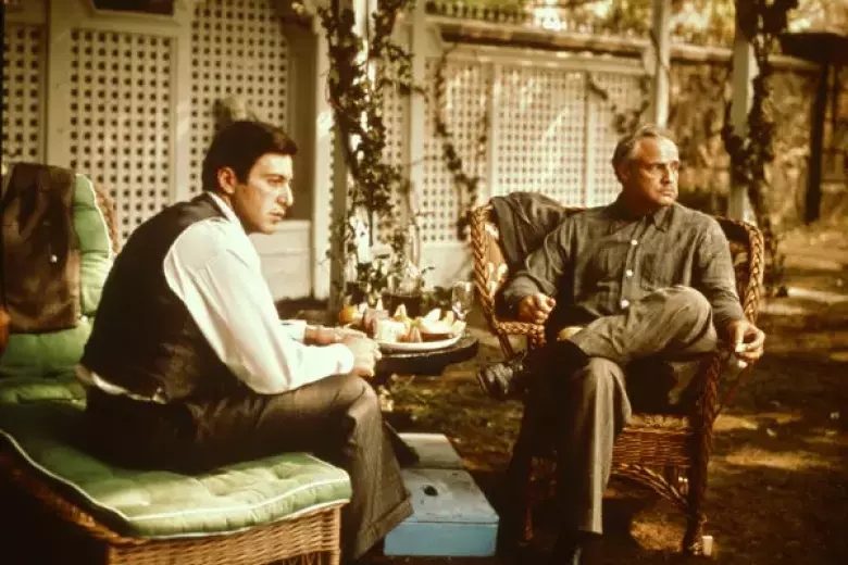 Al Pacino y Marlon Brando en El padrino