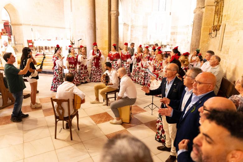 Salida de la Hermandad del Rocío de Córdoba desde San Pablo
