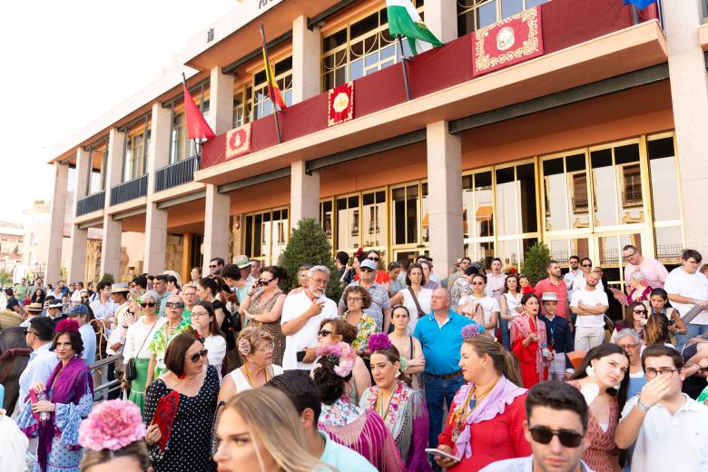 Salida de la Hermandad del Rocío de Córdoba desde San Pablo