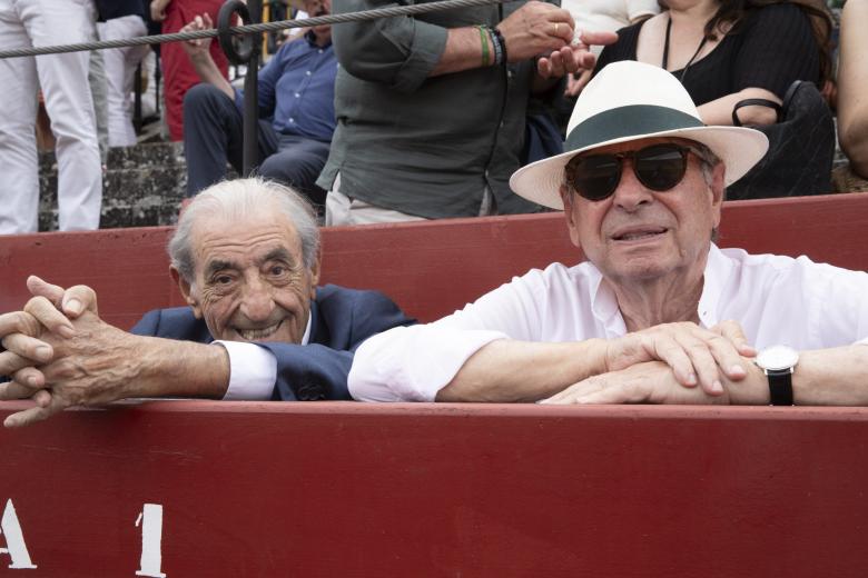 Isabel Diaz Ayuso,El Juli during feria in Aranjuez 01 June 2025