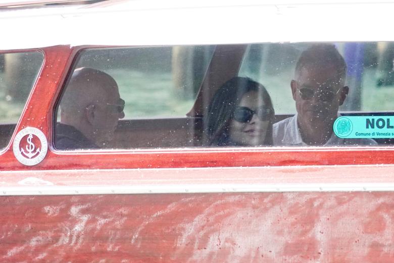 Jeff Bezos and Lauren Sanchez arrive in Venice