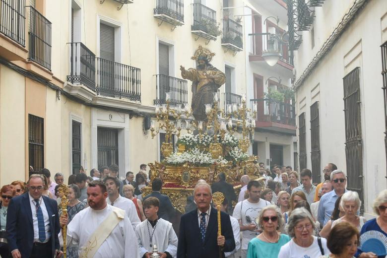La procesión del Sagrado Corazón de Jesús, en imágenes