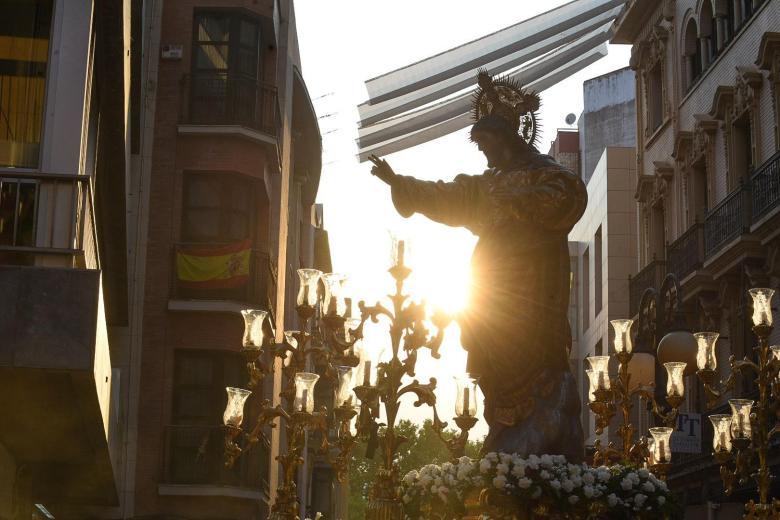 La procesión del Sagrado Corazón de Jesús, en imágenes
