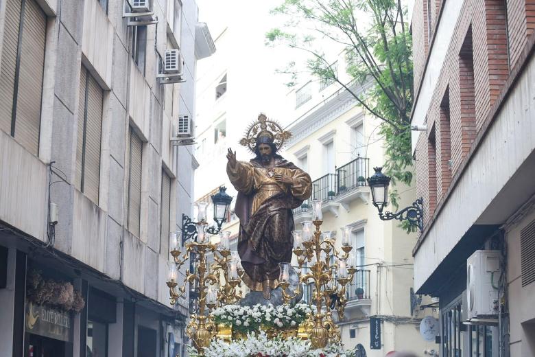 La procesión del Sagrado Corazón de Jesús, en imágenes