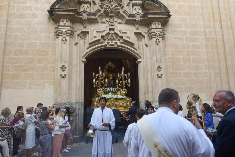 La procesión del Sagrado Corazón de Jesús, en imágenes