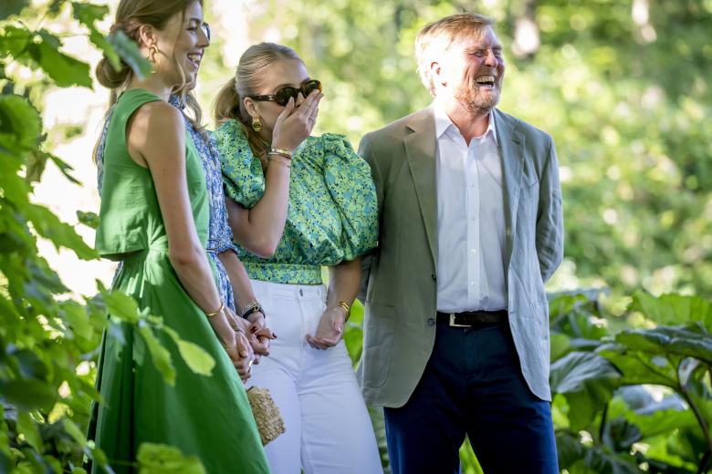 King Willem-Alexander and Queen Maxima during the traditional photo session of the royal family in the garden of Palace Huis ten Bosch, on June 30, 2025, in The Hague, Netherlands. Photo by Patrick van Emst/NL Beeld/Bruno Press/ABACAPRESS.COM