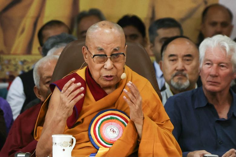 El dalái lama celebra su 90º cumpleaños