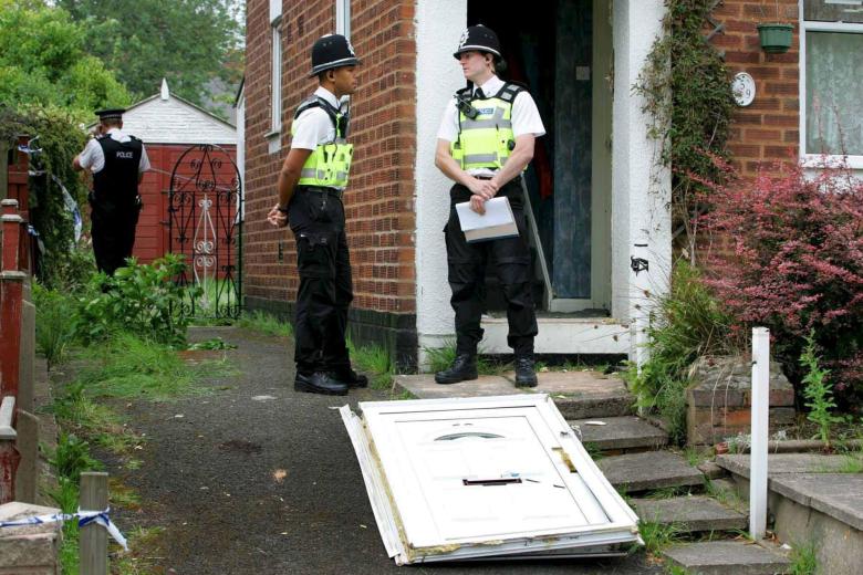 Londres conmemora los 20 años del peor atentado terrorista