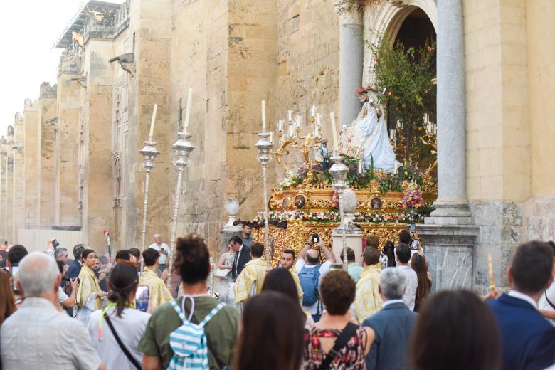 La procesión de la Divina Pastora, en imágenes