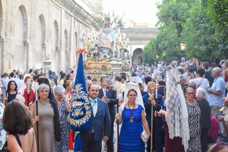 La procesión de la Divina Pastora, en imágenes