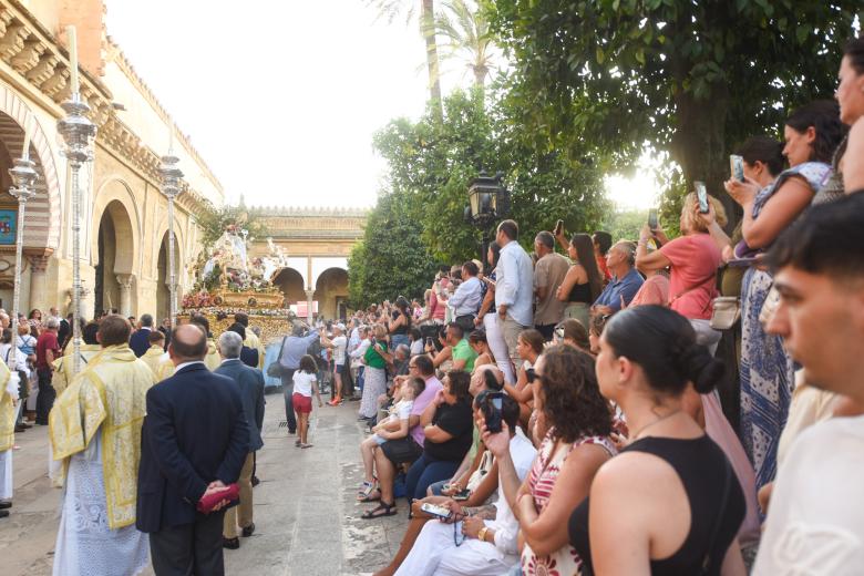 La procesión de la Divina Pastora, en imágenes