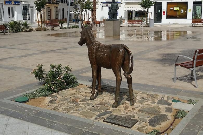 Homenaje a “Platero” (Moguer, Huelva)