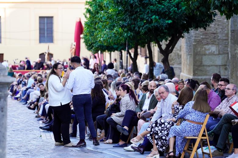 Los detalles del Via Crucis Magno de Córdoba, en imágenes