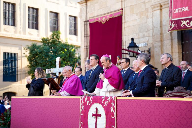 Los detalles del Via Crucis Magno de Córdoba, en imágenes