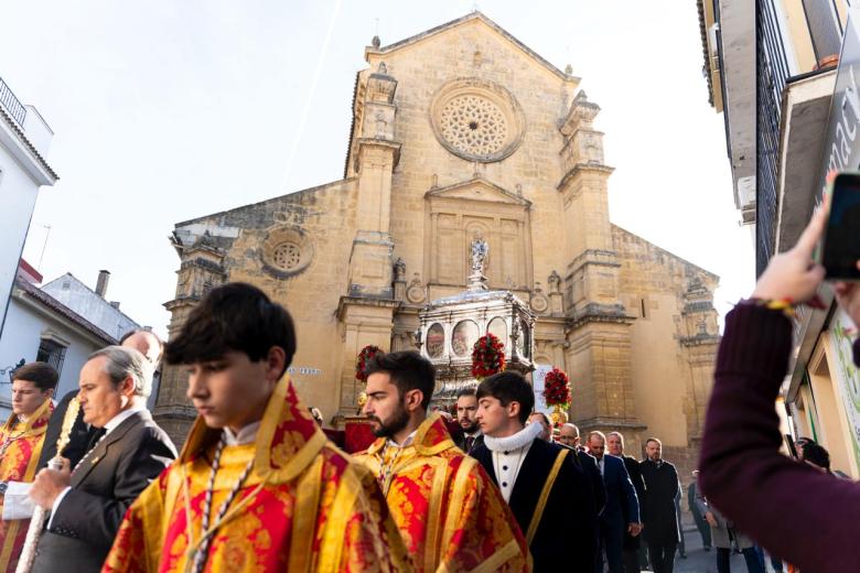 Las Reliquias de los Santos Mártires en procesión, en imágenes