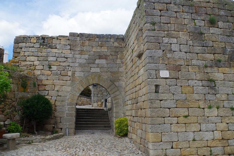 Castillo Bom (Almeida)