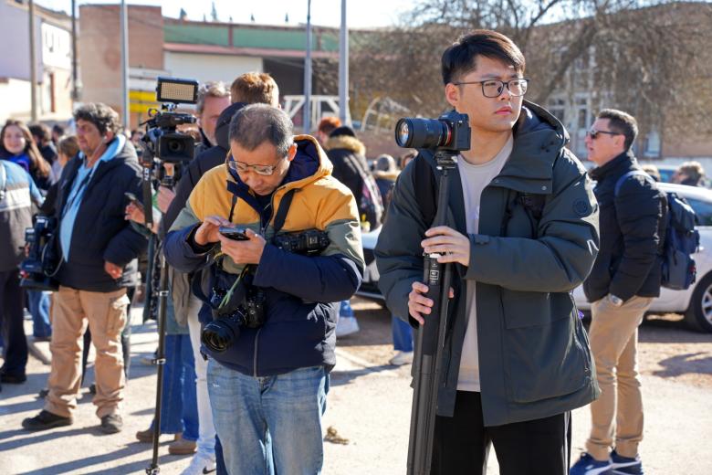 Periodistas esperando a los Reyes