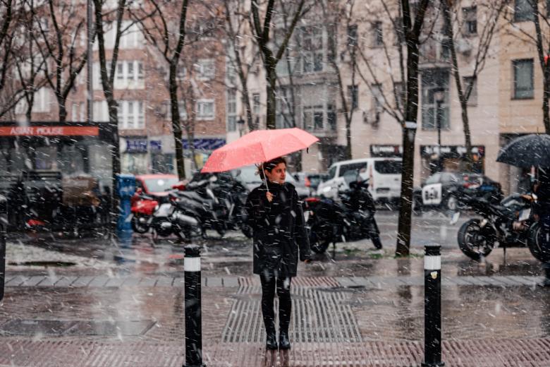 Imágenes de la nevada que ha cubierto de blanco la región