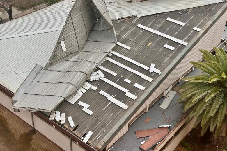 Parroquia Virgen del Camino, con el techo arrancado