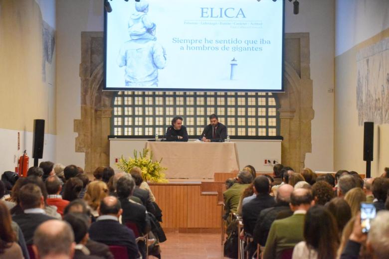Elías Cabrera presenta en el Palacio de Congresos de Córdoba su libro ELICA