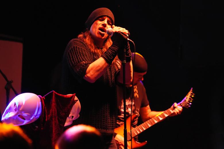 Morti cierra su gira Intemporal Bifronte en la Sala Impala de Córdoba