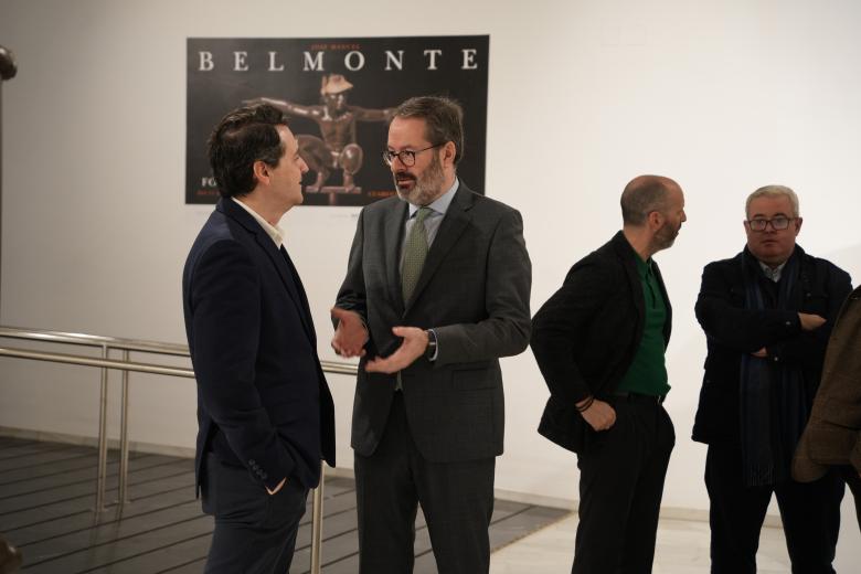 Pie: El escultor cordobés José Manuel Belmonte presenta en el Teatro Cómico Principal la exposición Fondo y forma, una retrospectiva que repasa más de 40 años de trayectoria artística