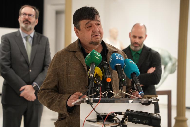 Pie: El escultor cordobés José Manuel Belmonte presenta en el Teatro Cómico Principal la exposición Fondo y forma, una retrospectiva que repasa más de 40 años de trayectoria artística