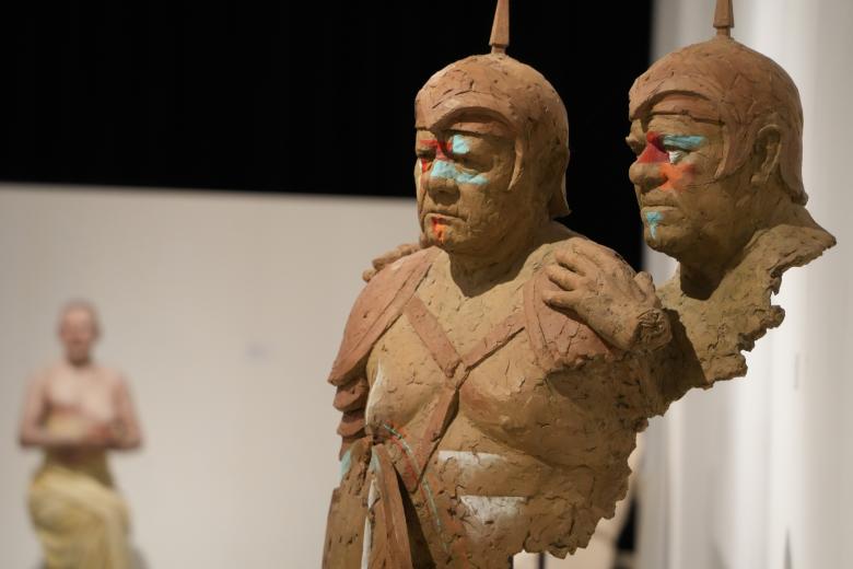 Pie: El escultor cordobés José Manuel Belmonte presenta en el Teatro Cómico Principal la exposición Fondo y forma, una retrospectiva que repasa más de 40 años de trayectoria artística