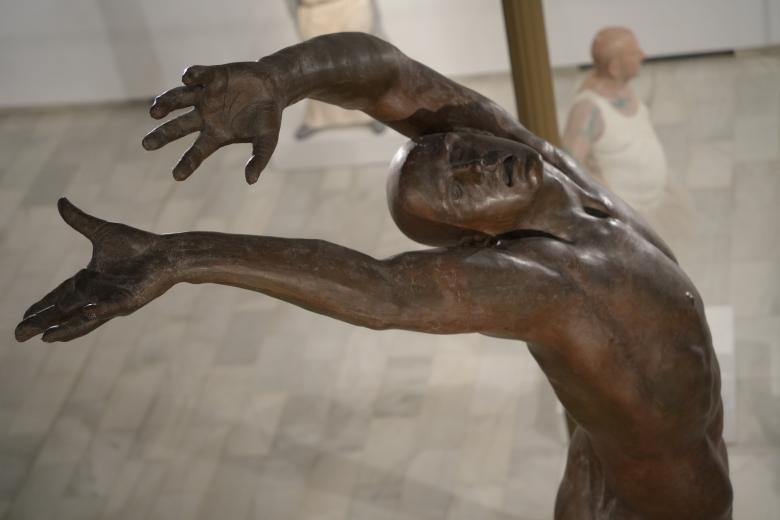 Pie: El escultor cordobés José Manuel Belmonte presenta en el Teatro Cómico Principal la exposición Fondo y forma, una retrospectiva que repasa más de 40 años de trayectoria artística