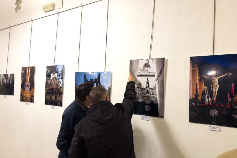 La exposición de fotografía cofrade, en imágenes