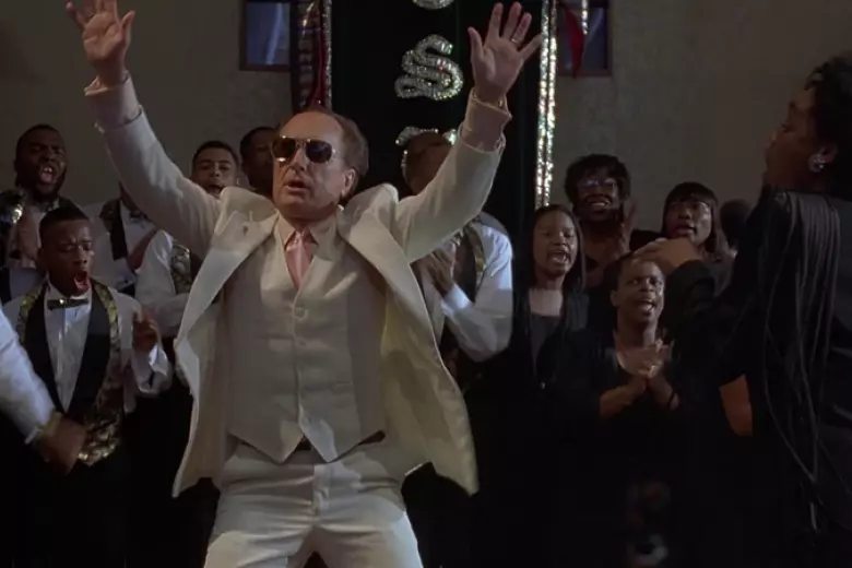 En Apocalypse Now tuvo uno de los papeles más recordados para todo amante del cine: el Teniente coronel Bill Kilgore, cuyos métodos eran más que cuestionables