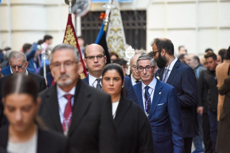 El Vía Crucis de la Agrupación de Cofradías, en imágenes