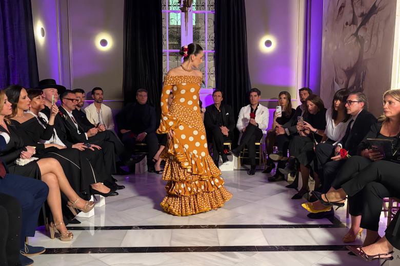 ANDREW POCRID MODA CORDOBA FLAMENCA