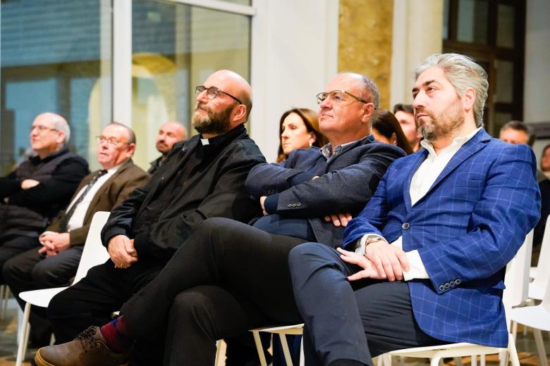 Presentación de la revista 'Estación de Penitencia' en Lucena