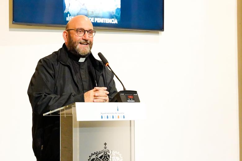 Presentación de la revista 'Estación de Penitencia' en Lucena