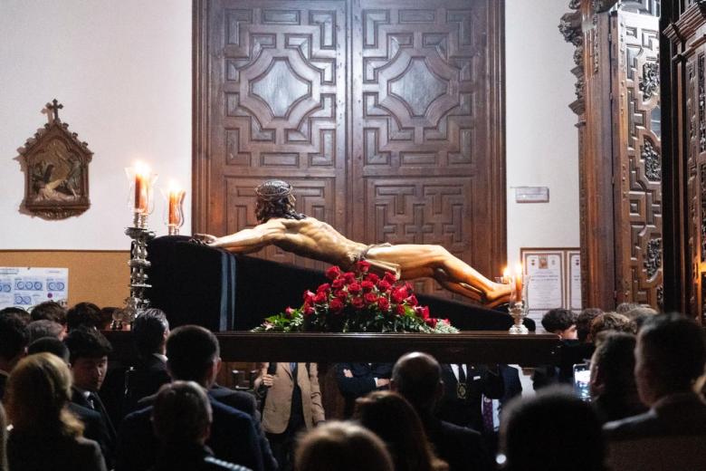 El Via Crucis del Señor de la Pasión, en imágenes